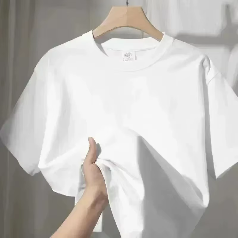 T-shirt à motif de plantes pour femme