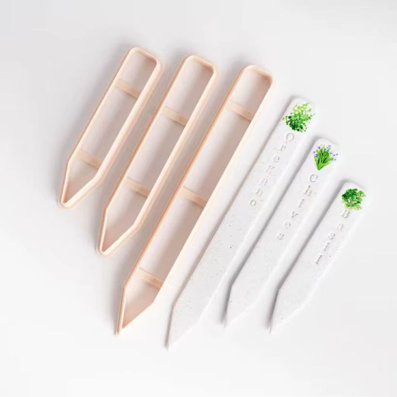 Cutter pour étiquettes de plantes