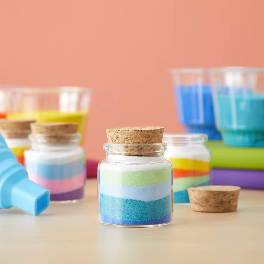 Petits bocaux en verre avec bouchons en liège