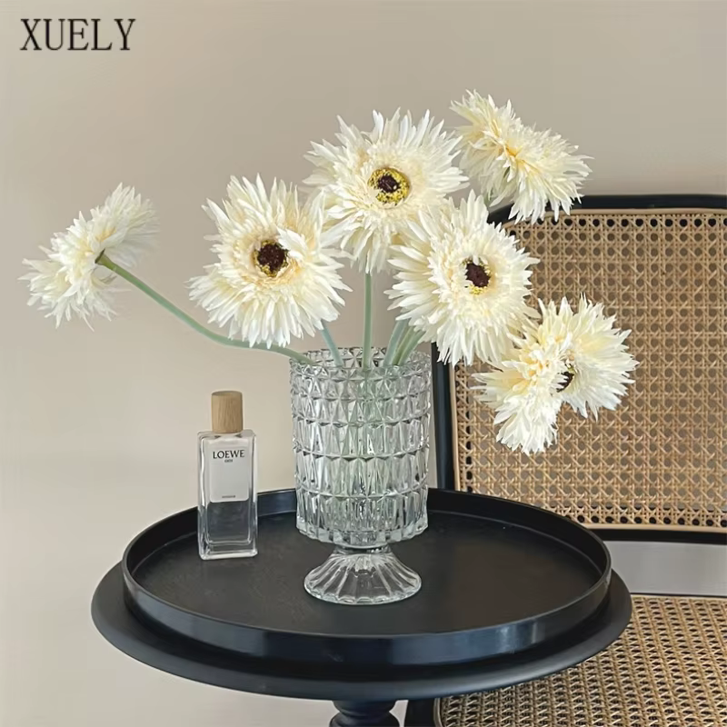 Fleur de chrysanthème artificielle