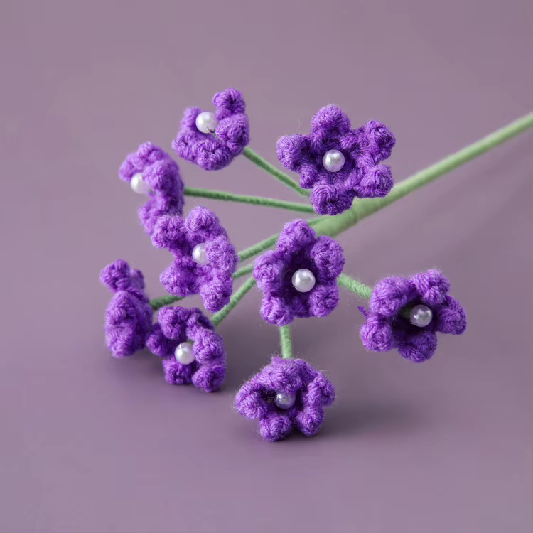 Jolies fleurs au crochet en forme d'étoiles