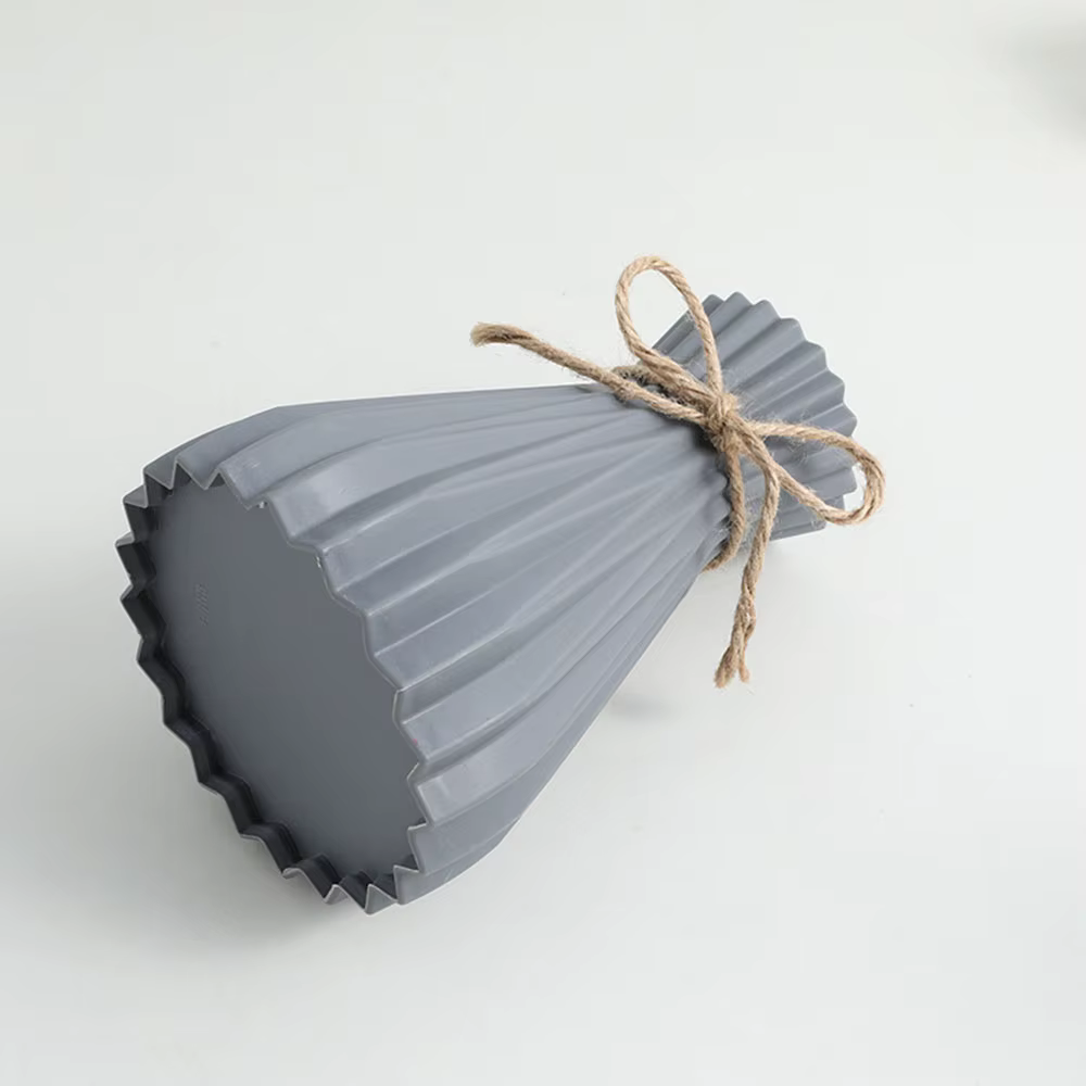 Vase à fleurs en plastique ne peut pas contenir de l'eau