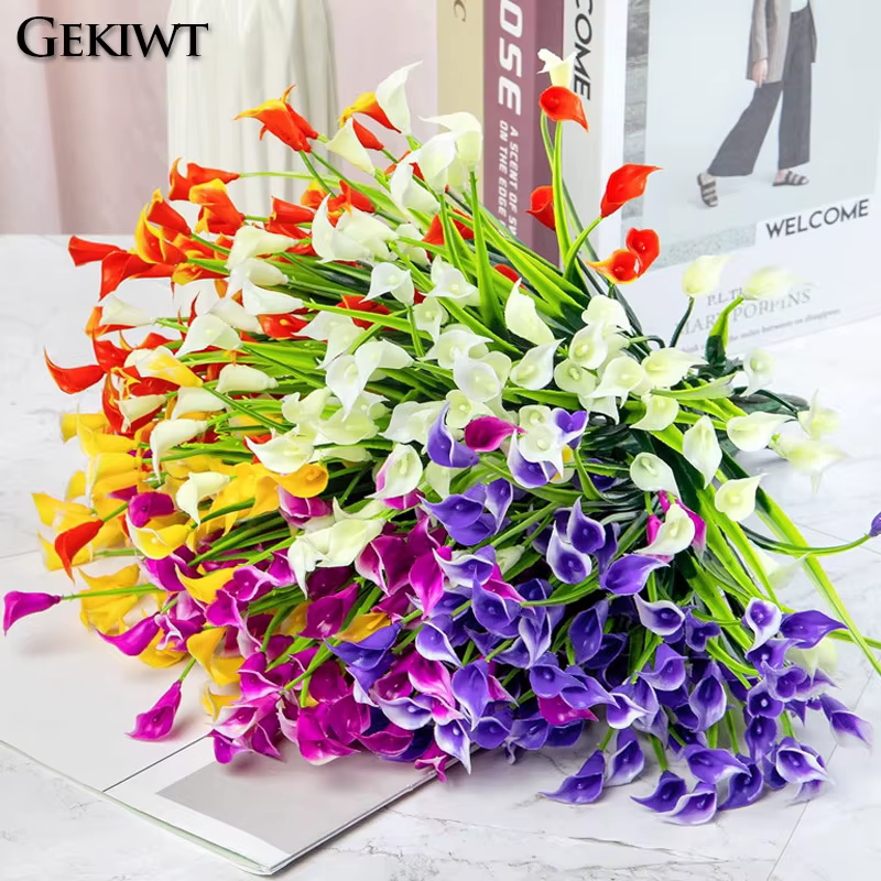 Lot de petites fleurs artificielles