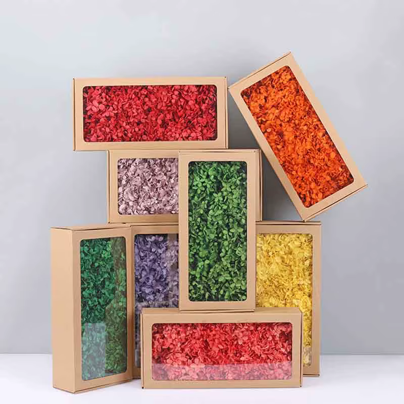 Boîte-cadeau de pétales d'hortensia éternel séché