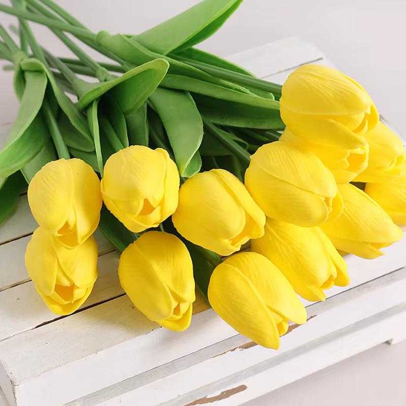 Bouquet de tulipes artificielles au toucher réel