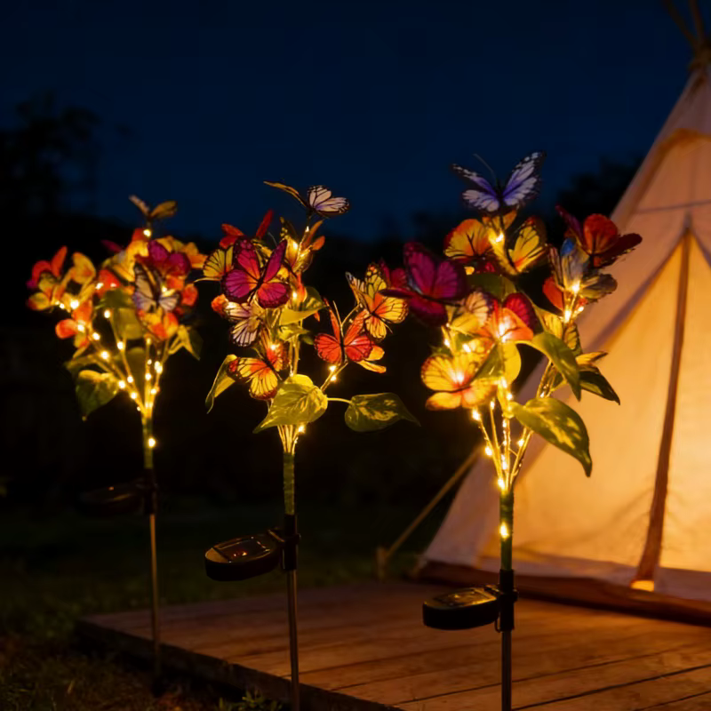 Lampe solaire LED en forme de papillon pour pelouse