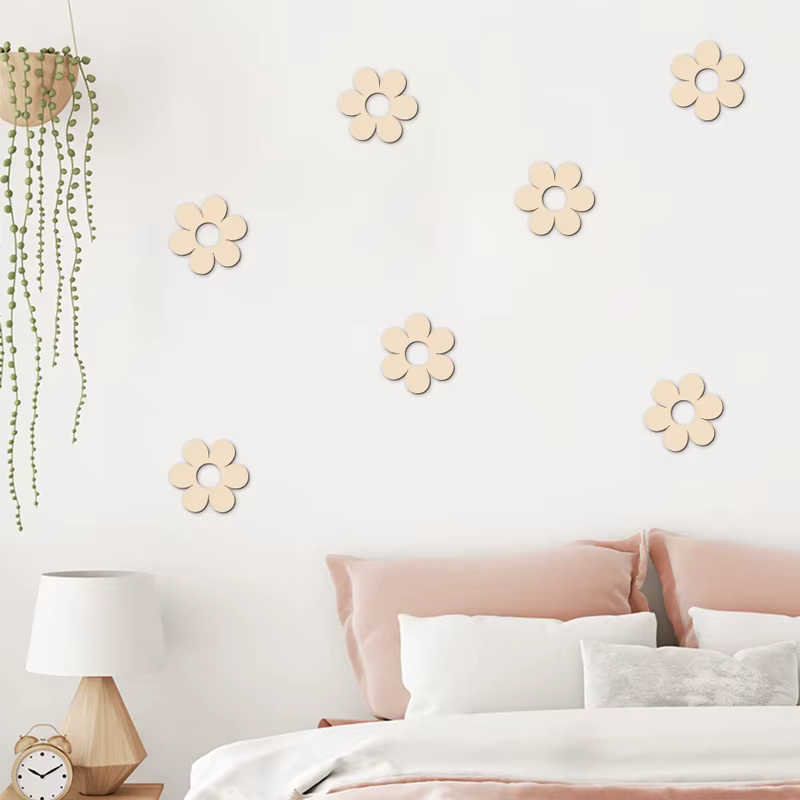 Découpes de fleurs en bois réutilisables