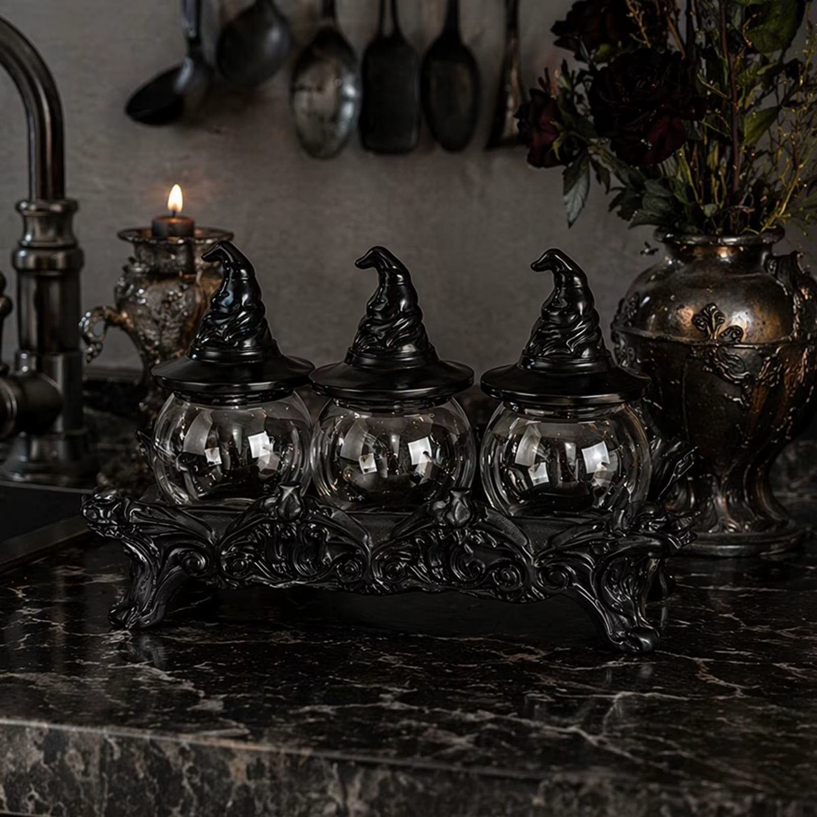 Bocaux à épices uniques avec couvercles en forme de chapeau de sorcière, décoration de cuisine Witchcore, ensemble de bocaux à épices d'apothicaire pour thé, café, noix ou sucre