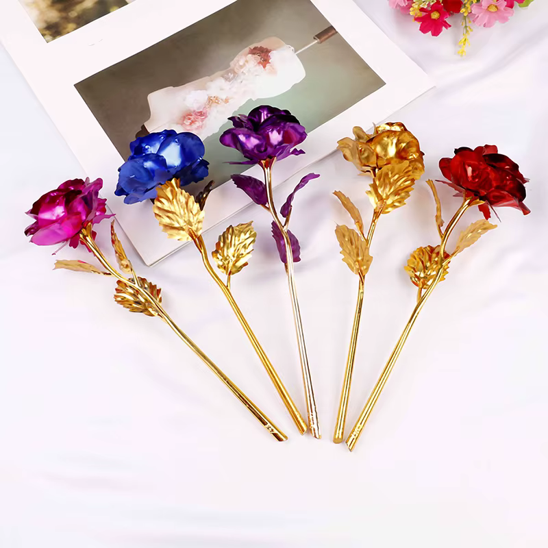 Fleurs roses dorées plaquées or 24 carats pour la maison