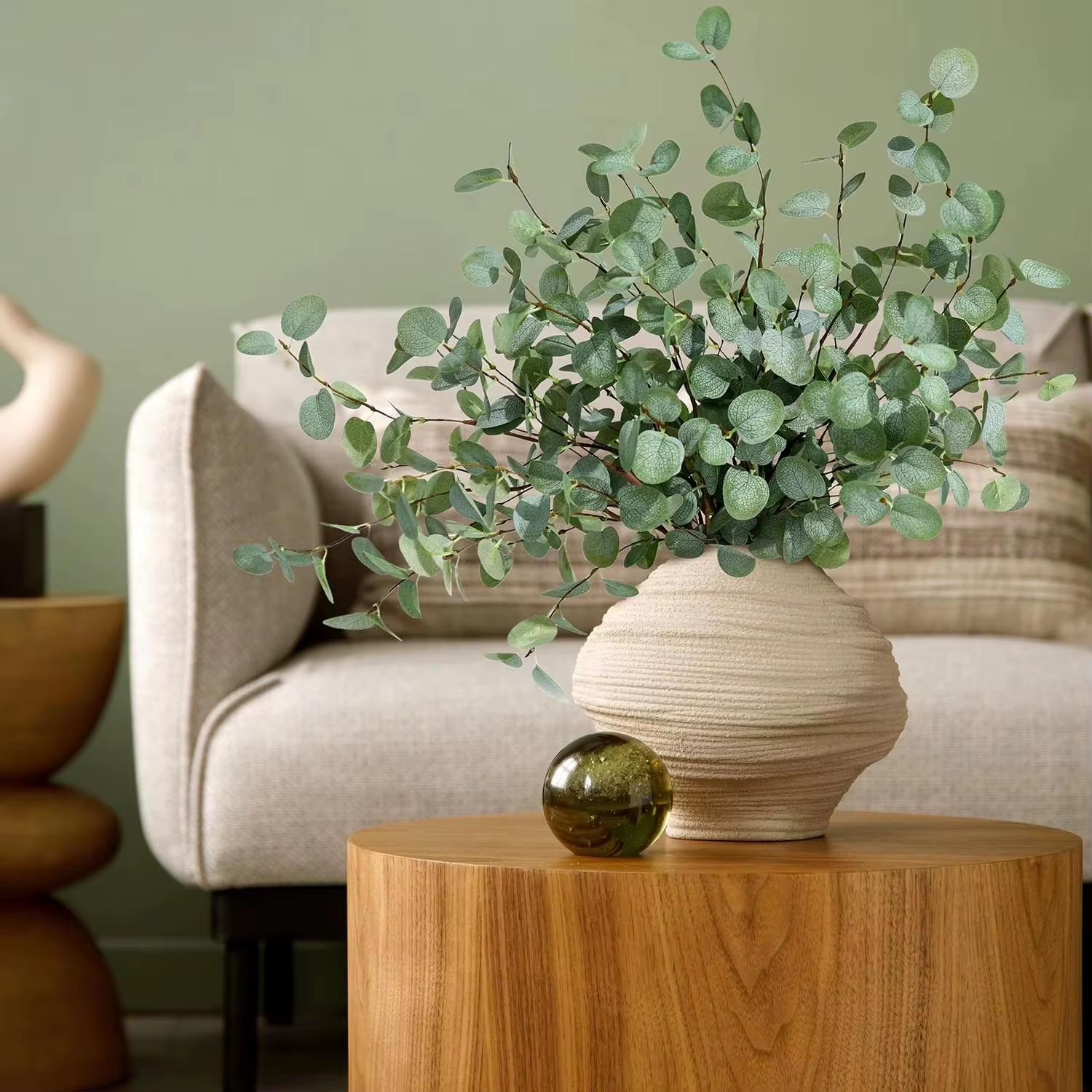 Plantes artificielles d'eucalyptus de hauteur