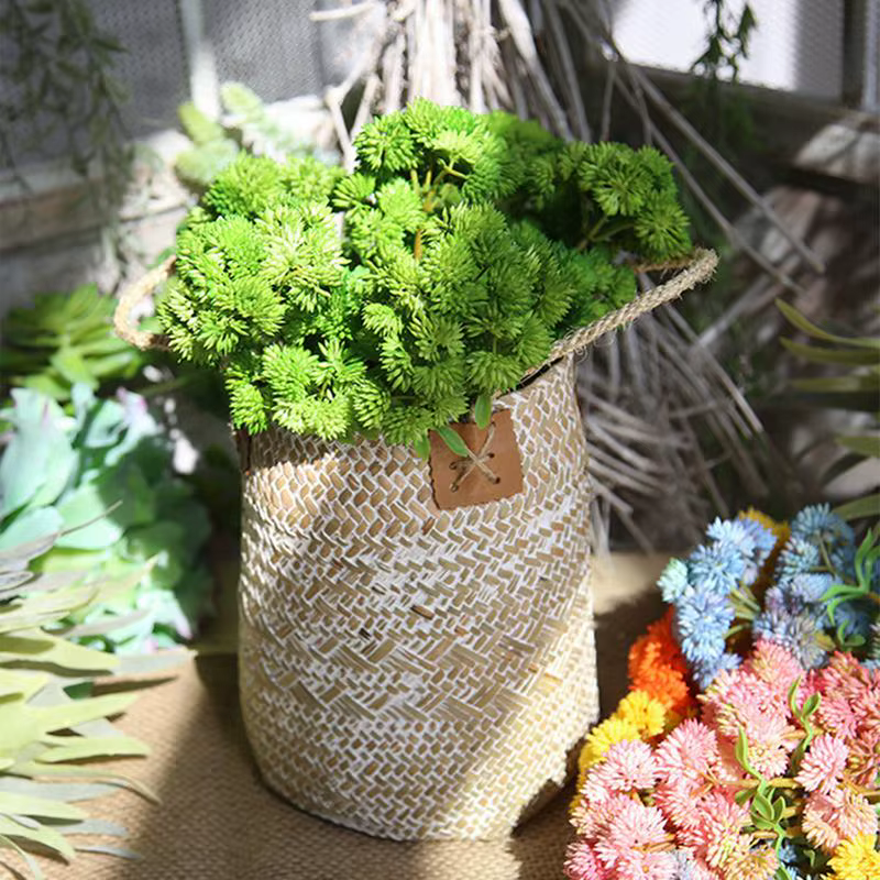 Pot de fleur tissé en paille fait à la main