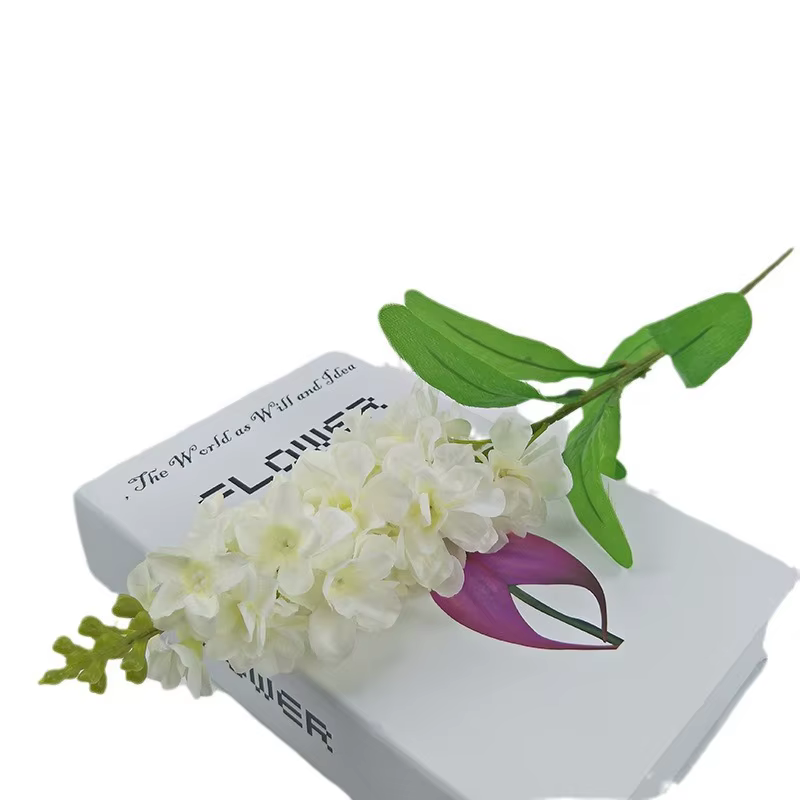 Branche de fleur violette de jacinthe artificielle avec feuille