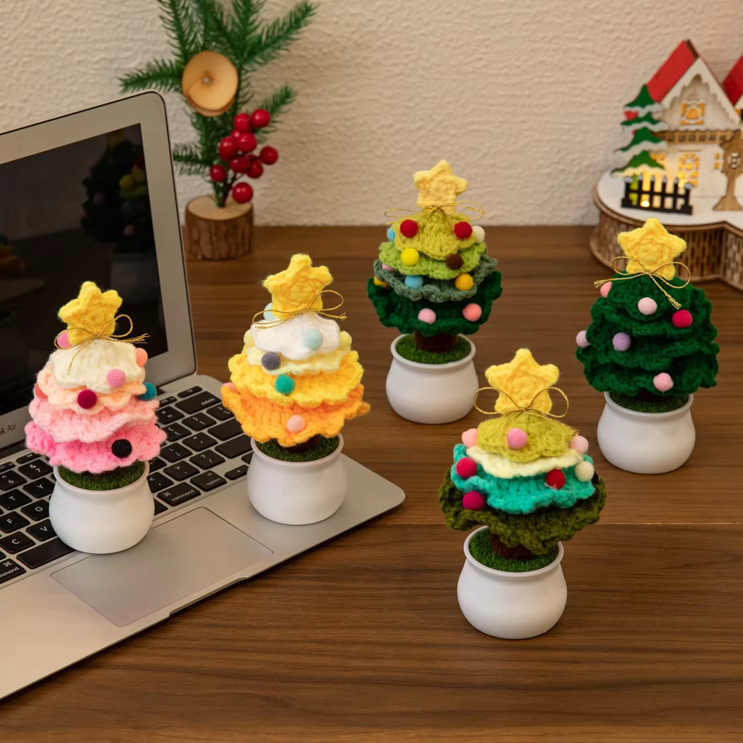 Arbre de noël tricoté créatif en pot