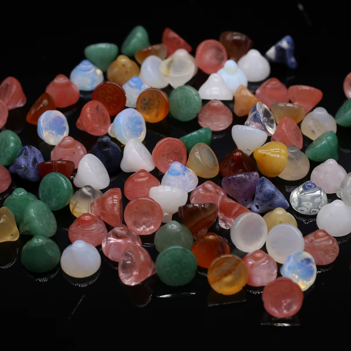 Pendentif en Pierre Précieuse Naturelle, Sculpté à la Main, Jouets de Décoration Exquis pour Bijoux, Collier à Faire Soi-Même, Accessoire de miles