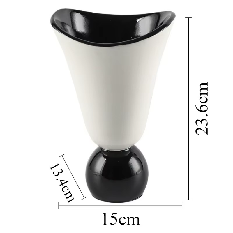Vase décoratif d'art moderne