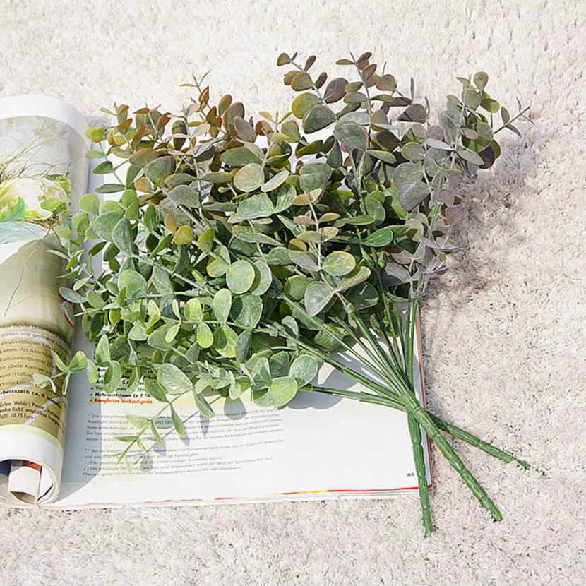 Plantes artificielles en plastique