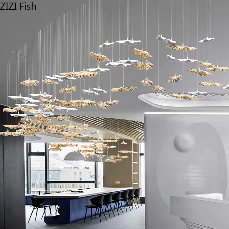 Ornements de plafond en feuilles flottantes