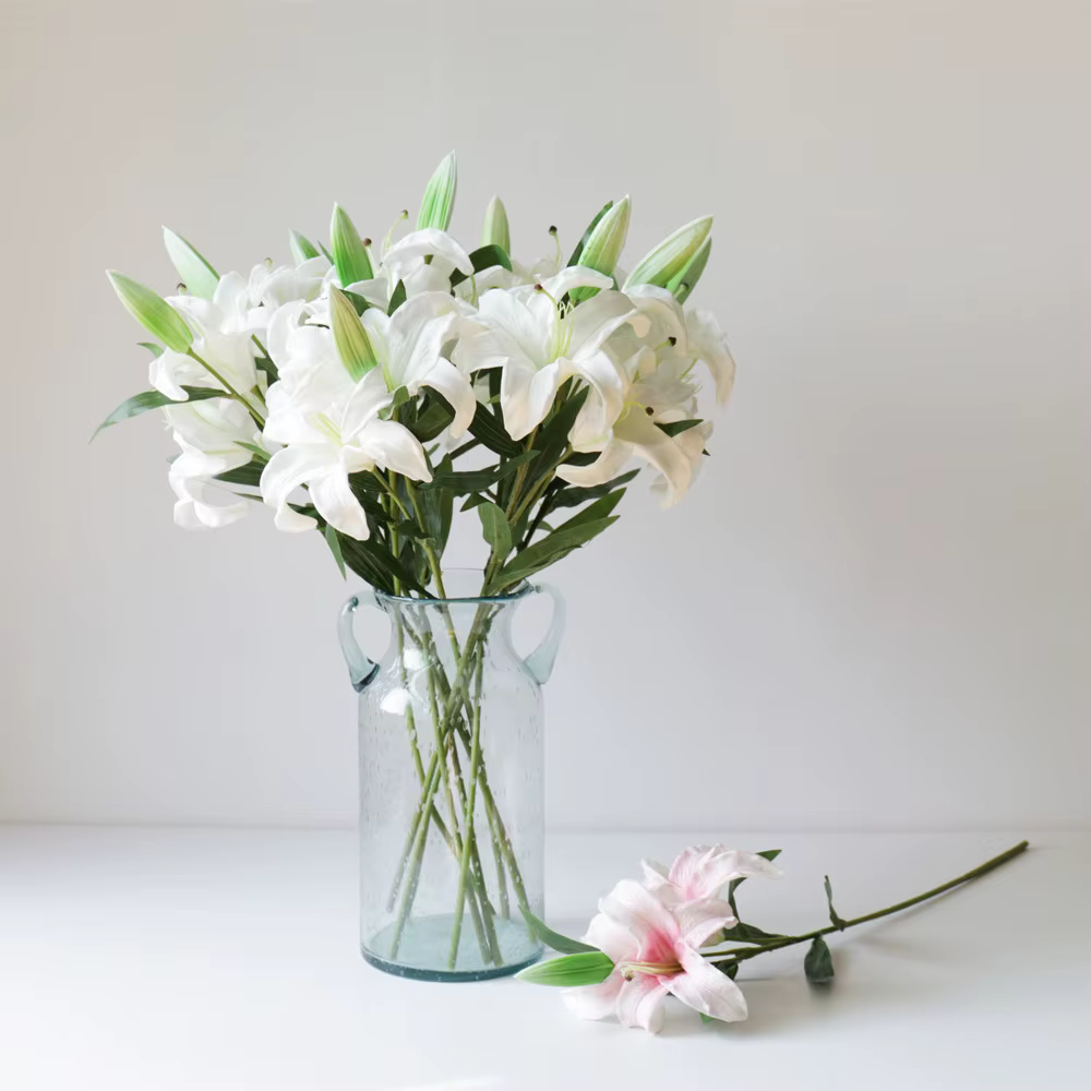 Fleurs de lys artificielles hydratantes en PU