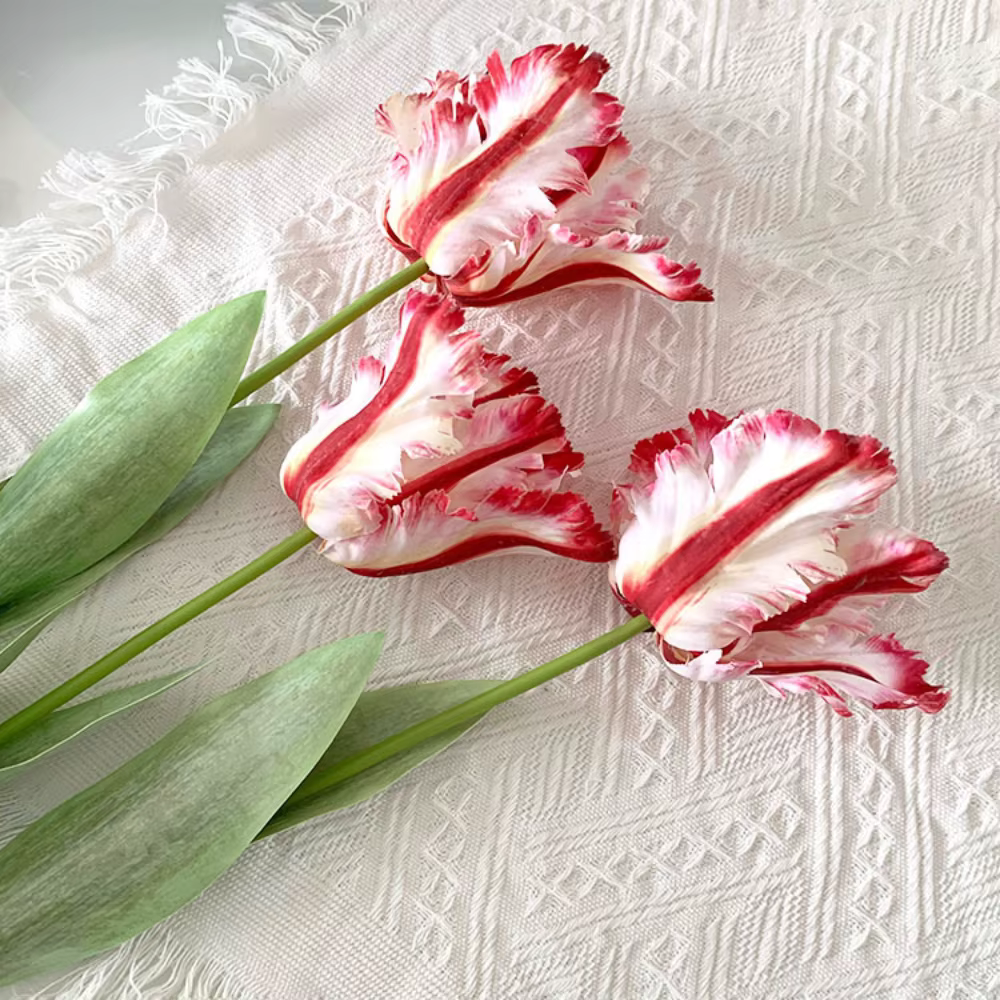 Fleur de tulipe artificielle de haute qualité