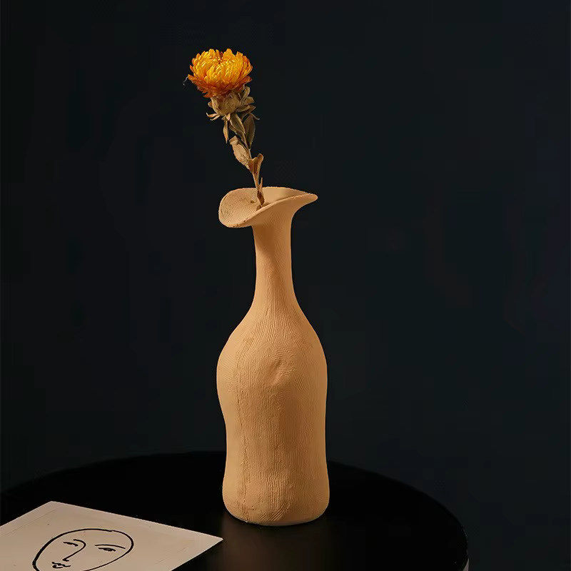 Petit vase en céramique de style nordique