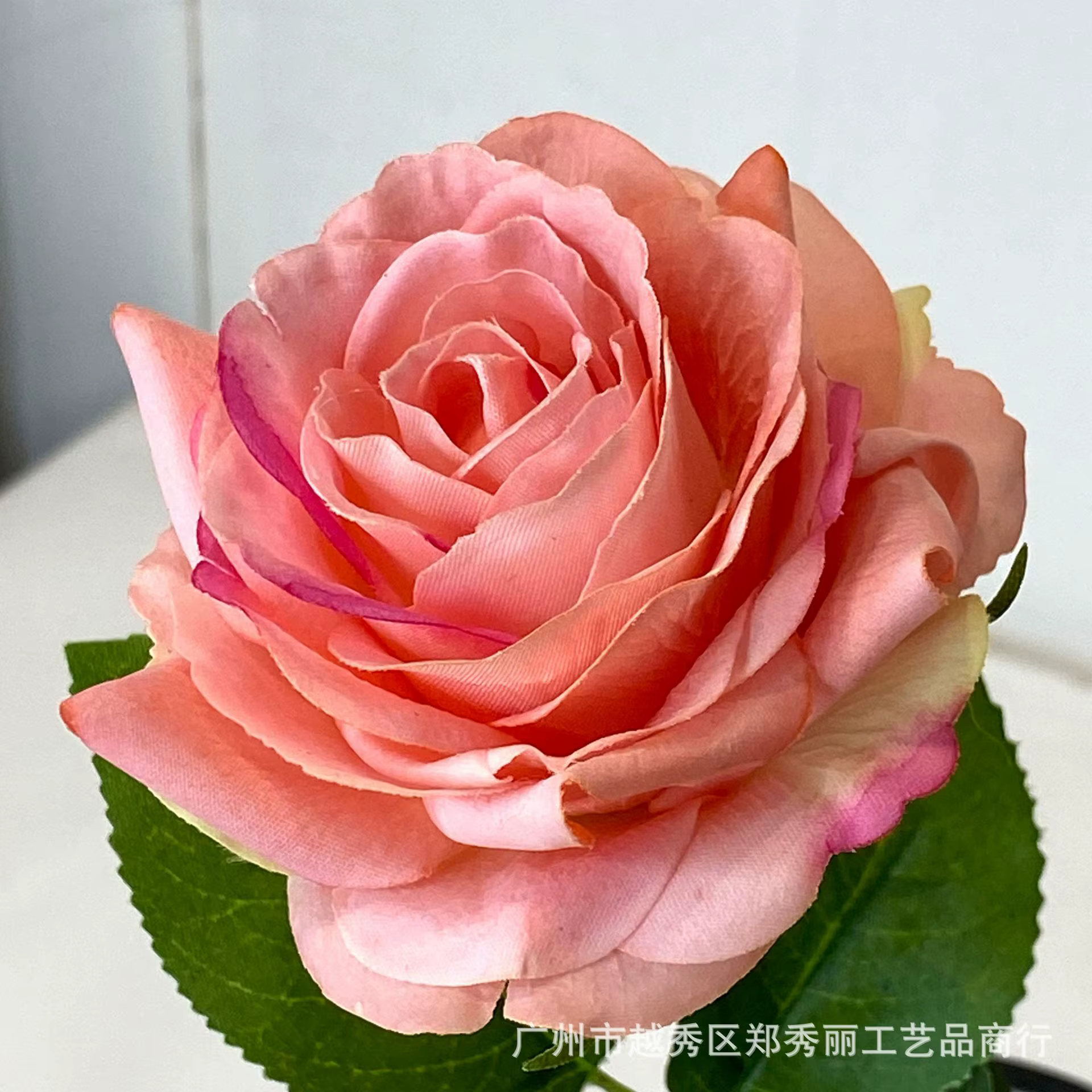 Lot de 5 roses artificielles Alice à tête unique