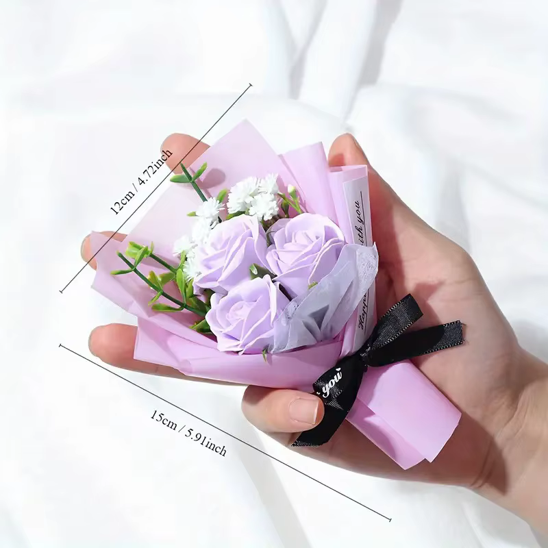 1 mini bouquet de roses