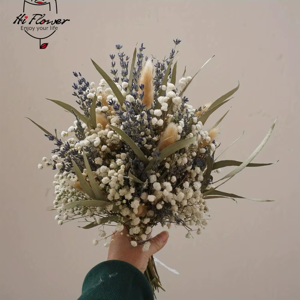 Bouquet de fleurs séchées naturelles