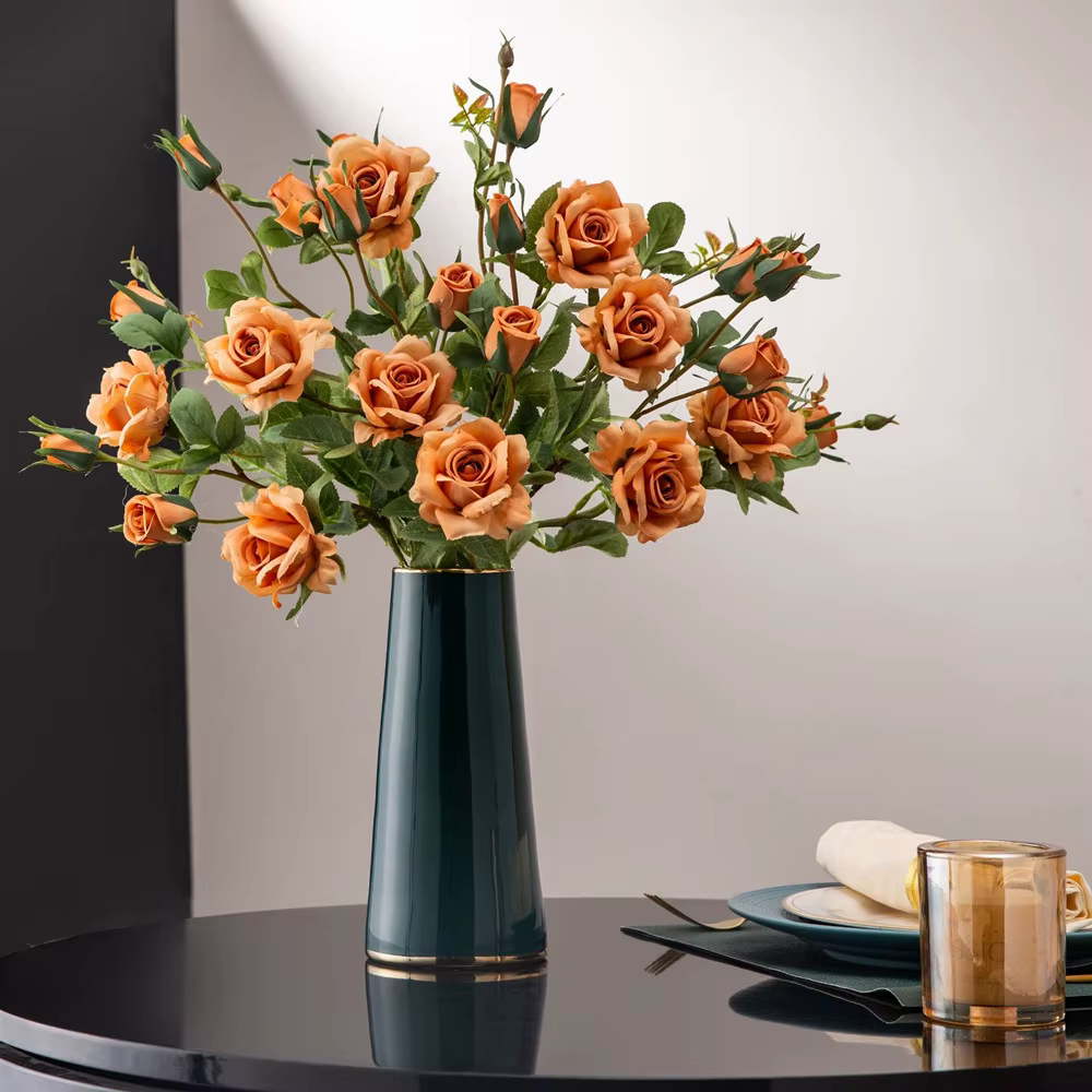 Belle rose artificielle en soie