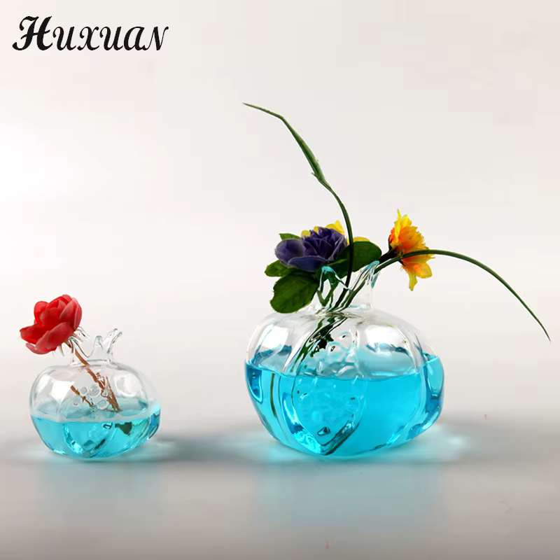 Vase en verre de grenade pour la décoration intérieure