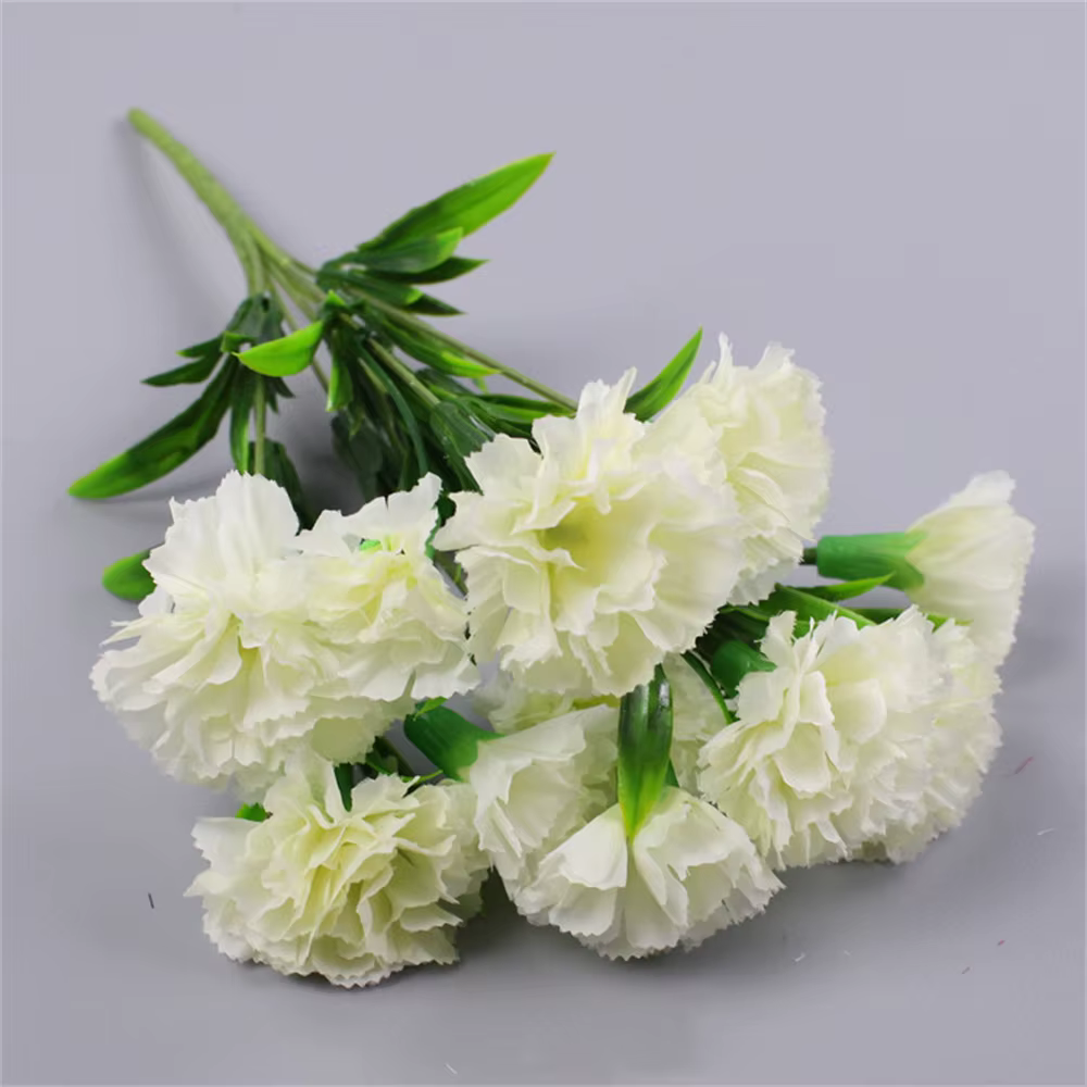 Bouquet de fausses fleurs artificielles