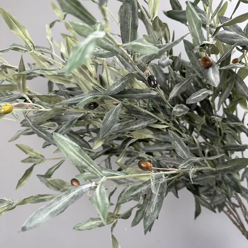Branche d'olivier artificielle avec fausses feuilles réalistes