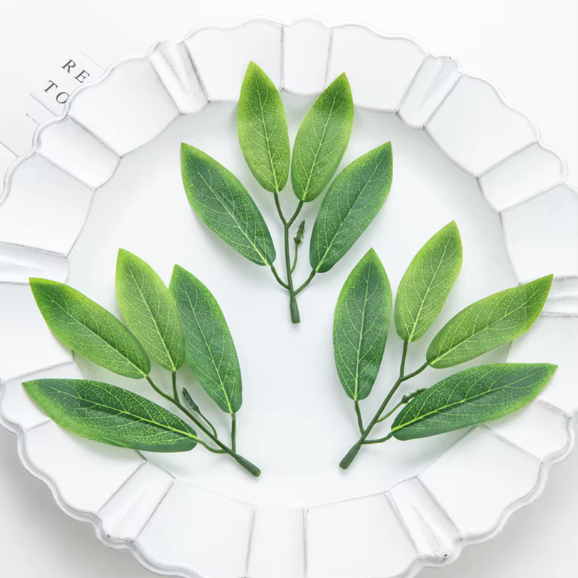 Plantes artificielles en soie verte