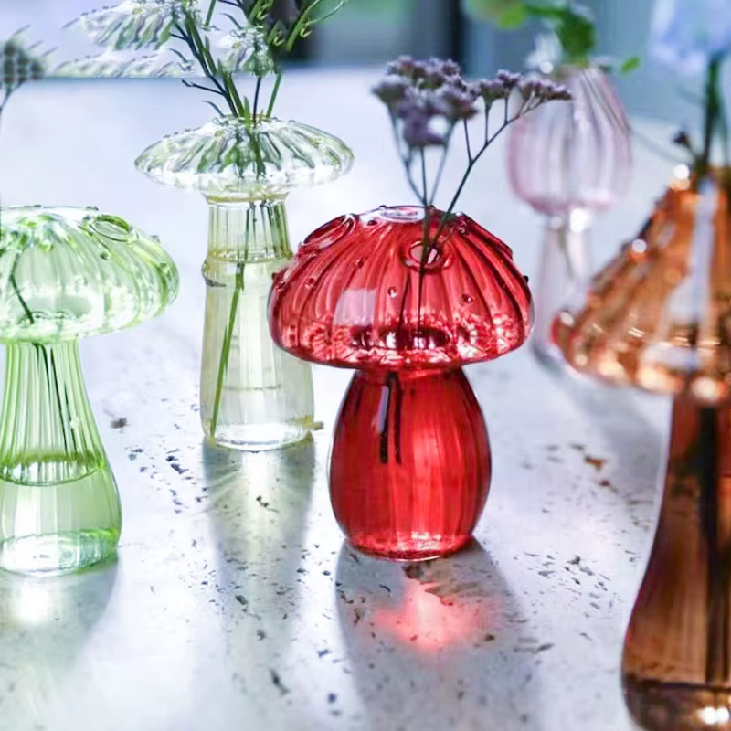 Vase à fleurs en verre champignon
