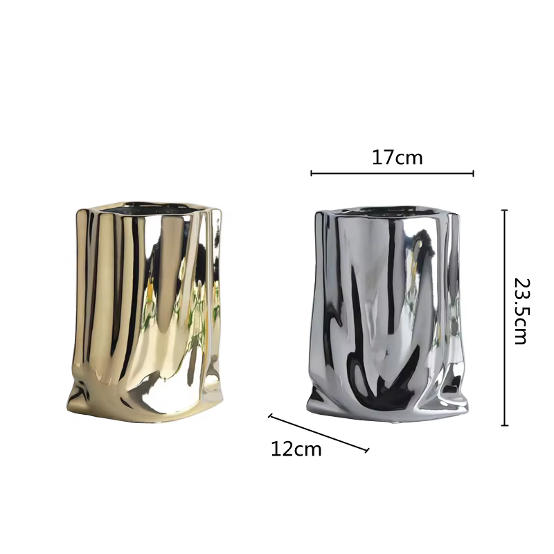 Vase à fleurs en céramique à volants en argent