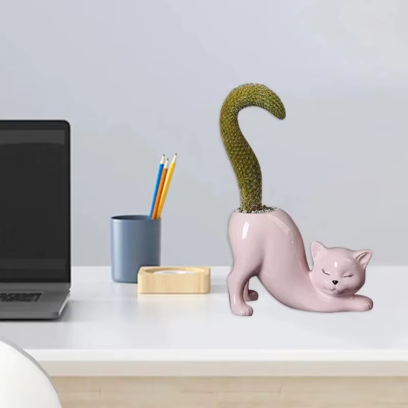 Pot de fleurs en céramique en forme de chaton
