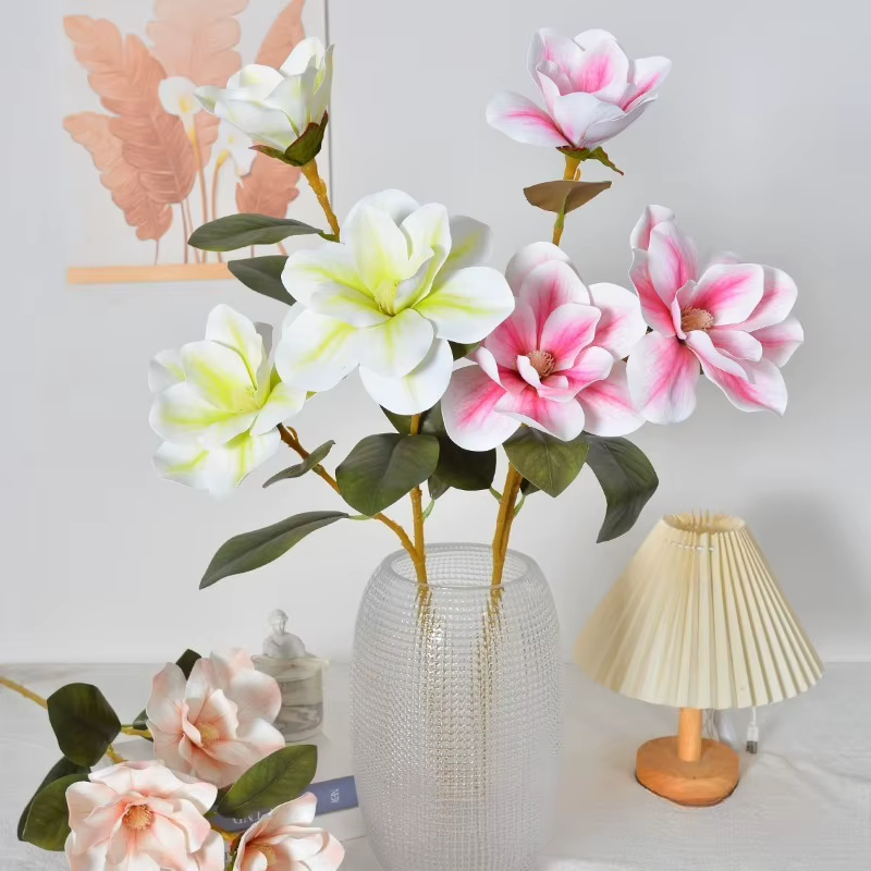 4/5 pièces de fleurs artificielles en film