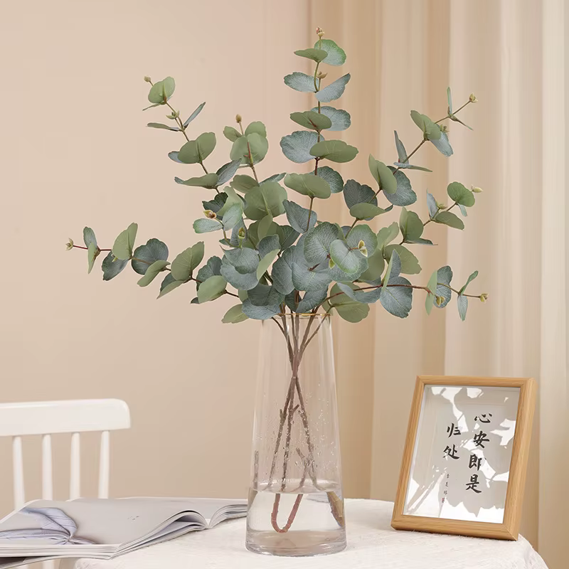 Branche d'arbre d'eucalyptus artificielle