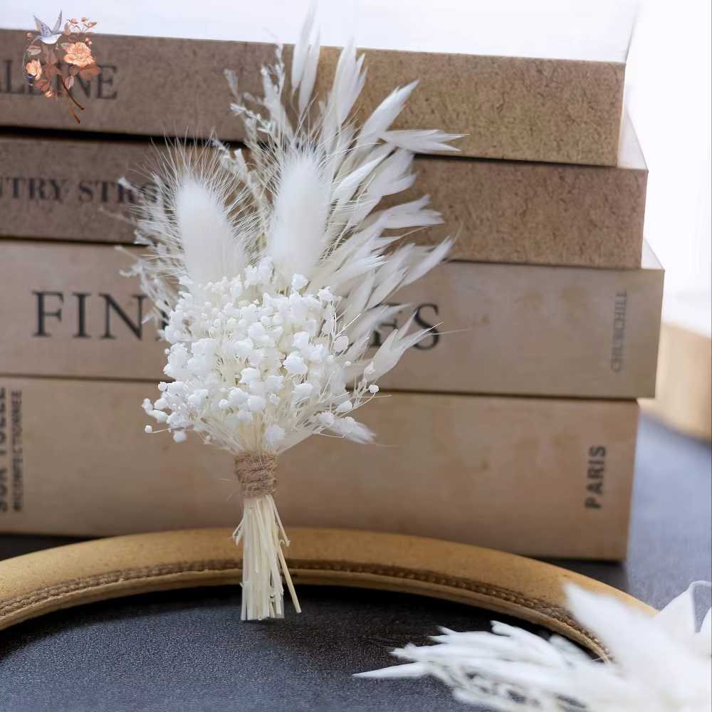 Mini Bouquet de fleurs séchées élégantes