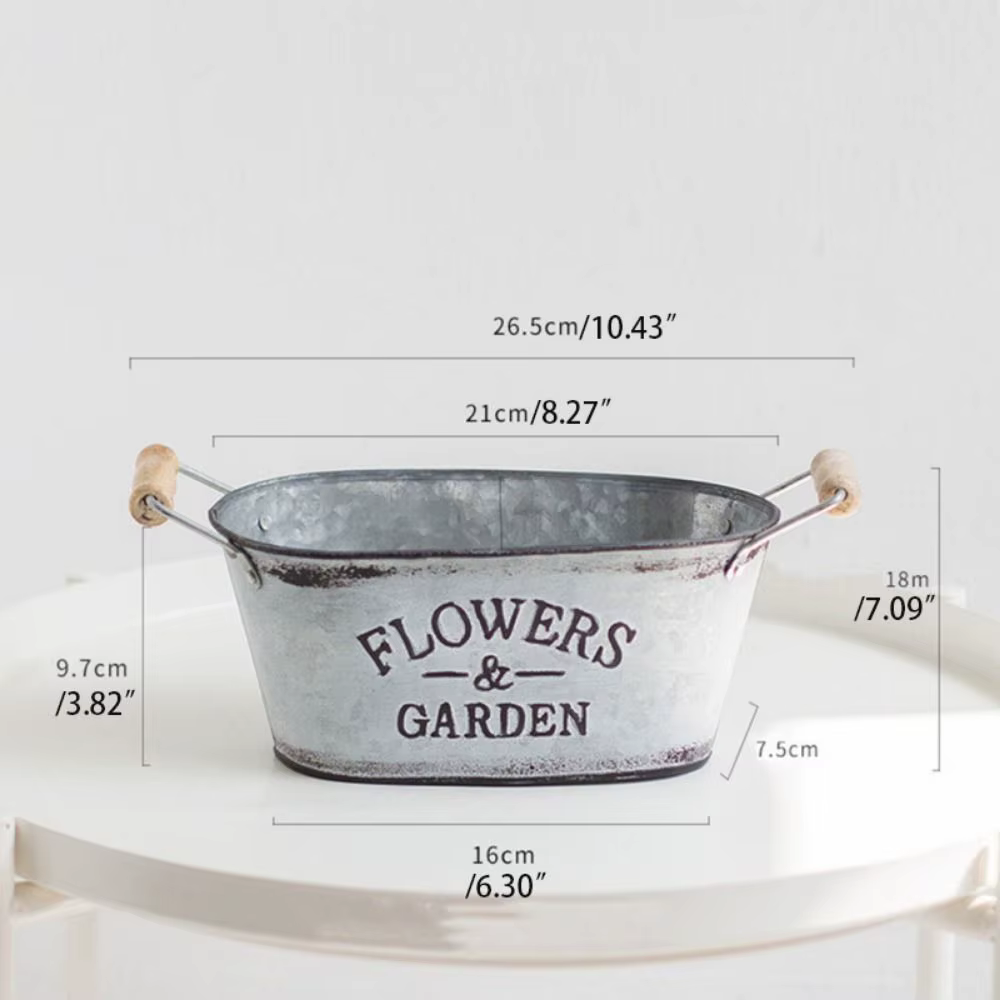 Pot de fleurs ovale en fer rustique