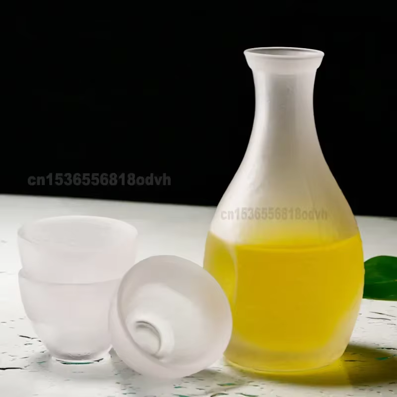 Ensemble de verre à vin de style japonais, pot à saké avec trois verres, design givré marteau, ensemble de pot cadeau, élégant