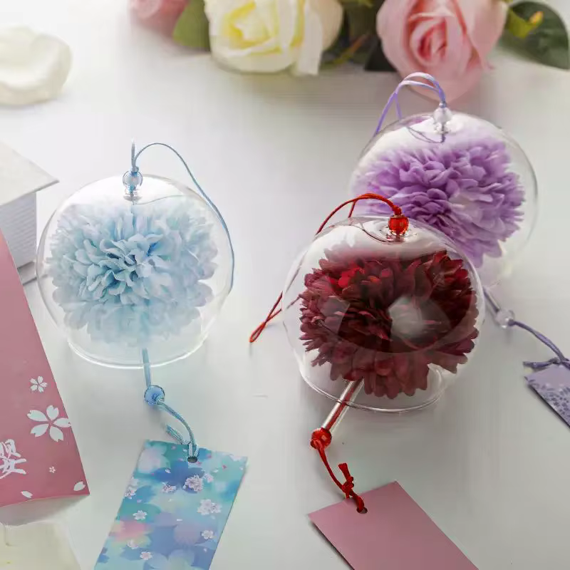 Carillon à vent en verre de style japonais avec fleurs artificielles