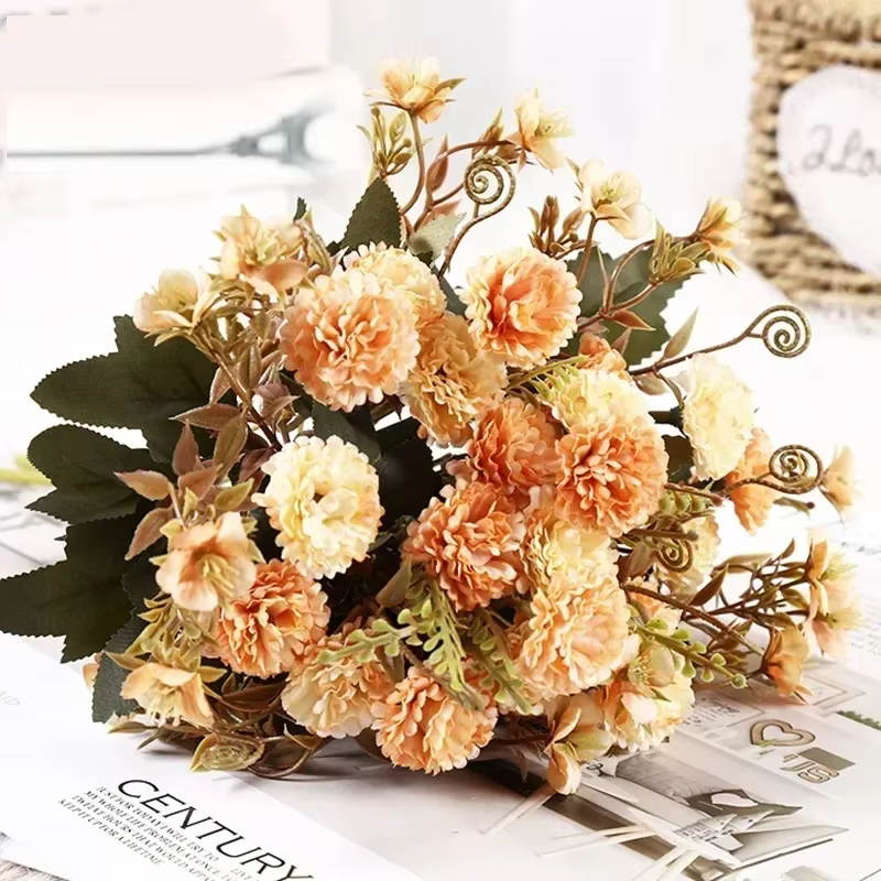 Bouquet de fleurs artificielles en soie lilas