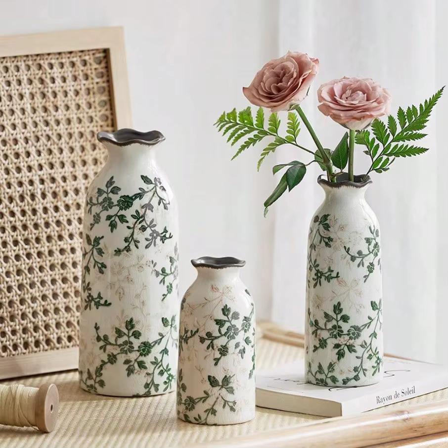 Vase à fleurs en céramique craquelé