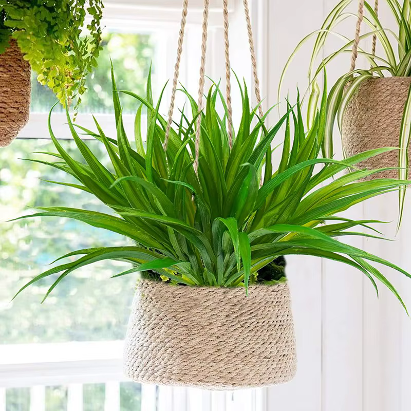 Plantes artificielles d'herbe de printemps