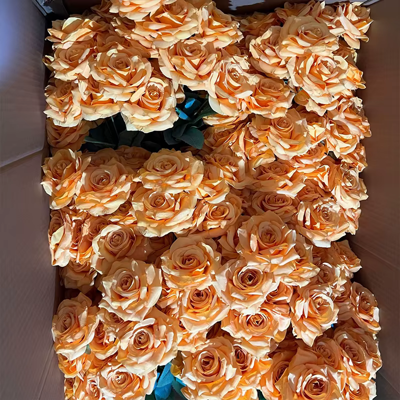 Bouquet de Roses artificielles en diamant