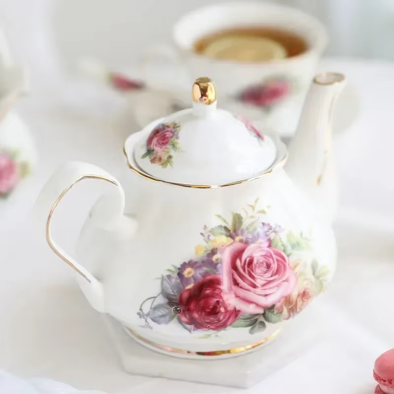Noble Bone China 500ML théière camélia rose Pot café ensemble maison qualité haute porcelaine bouilloire fête pichet