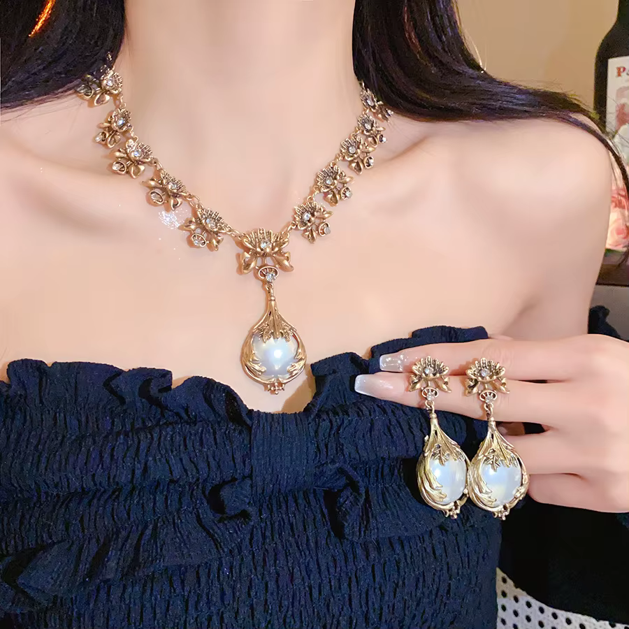 Boucles d'oreilles pendentif fleur de perle collier de luxe léger