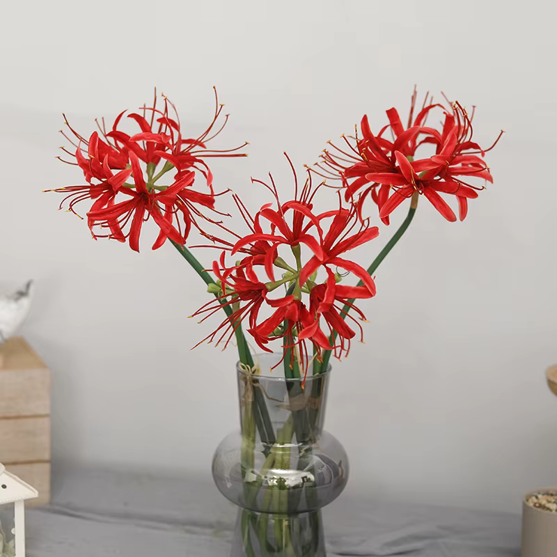 Fleurs artificielles en soie de lys d'araignée rouge