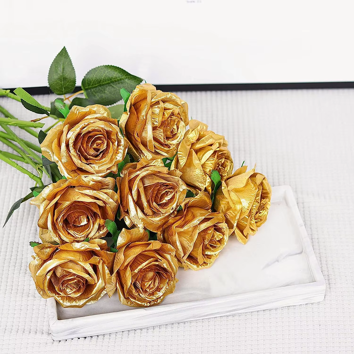 Rose artificielle dorée à longue tige pour la maison