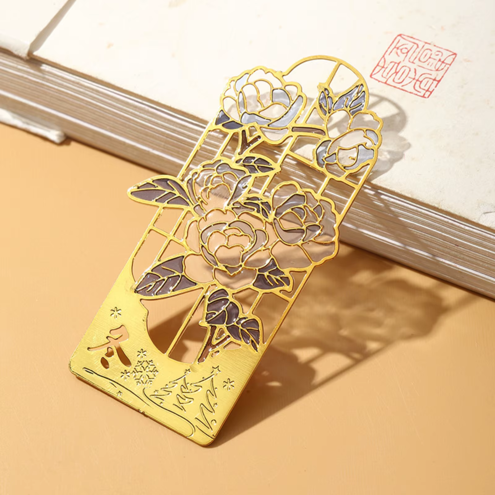 Marque-pages en métal à motif floral ajouré quatre saisons
